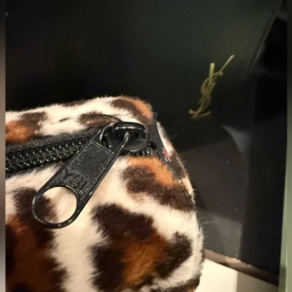 Yves Saint Laurent Black Beauty Pouch w/ YSL Leopard Case 8”x6.5”x2” 8”x2”x2.5” - Picture 16 of 16